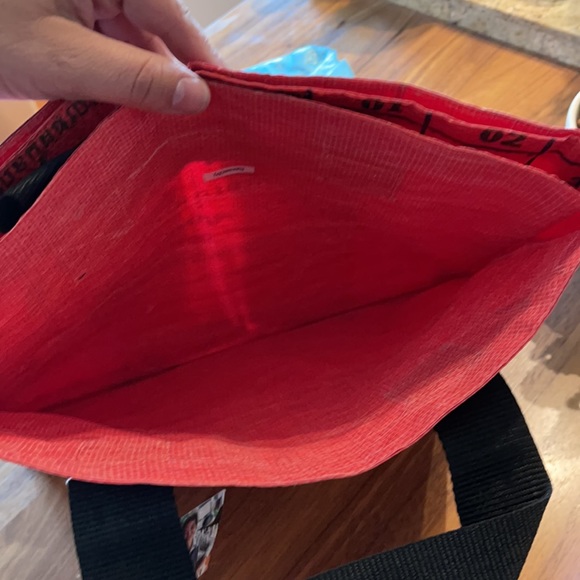 Malia Designs Tote Bag - Picture 4 of 8